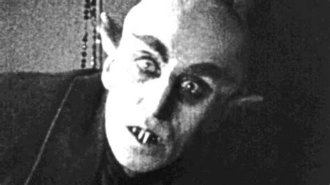 Nosferatu review: A vampire film with so much to sink your teeth。